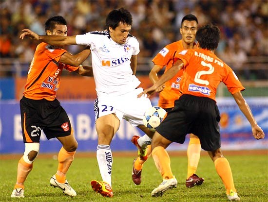 Vòng 5 Super League khép lại bằng chiến thắng nghẹt thở với tỉ số 2-1 của Sài Gòn FC trước các vị khách SHB Đà Nẵng.